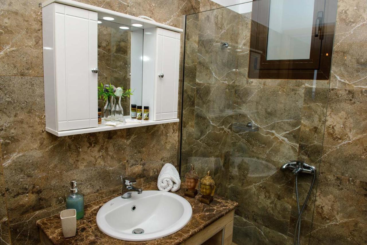 Blue Bay Villas , Ground Floor Archangelos  Exterior foto